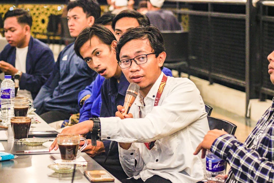 Article image by Azmi hidayat