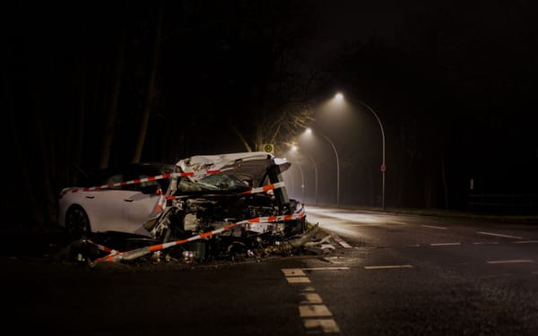 Tesla Reveals Driver Hit 73 MPH in 30 MPH Zone Before Fatal Crash: What the Data Shows