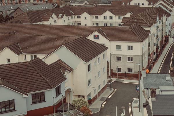 Limerick Spent €17M on Emergency Housing in 2025 While 1 in 10 Homes Sat Empty. What’s Going Wrong?
