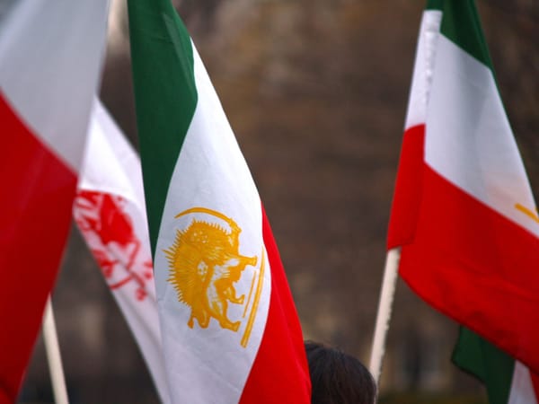 What Just Happened at Versailles? Trump and Iran Just Signed a 14-Point Ceasefire Deal That Could Reshape the Middle East