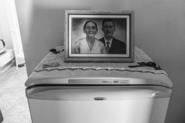 Chile’s New Law Stops Posthumous Bills: How Families Can Finally Avoid $2,000 in Unwanted Charges After a Loved One Dies
