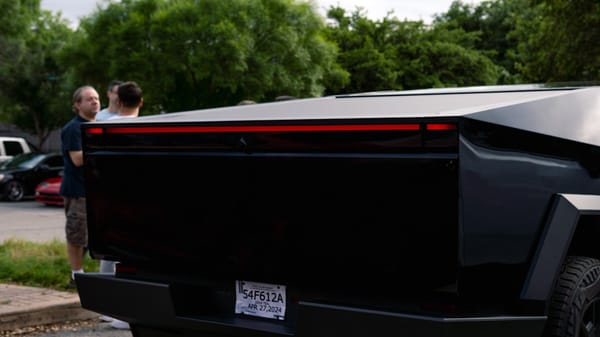 Tesla’s Cybercab Hits Austin Streets: No Steering Wheel, No Driver, Just AI
