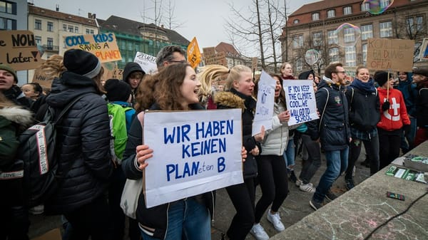 Berlin Activist Danger Dan: The Education Choice That Sparks Debate on Privilege and Policy