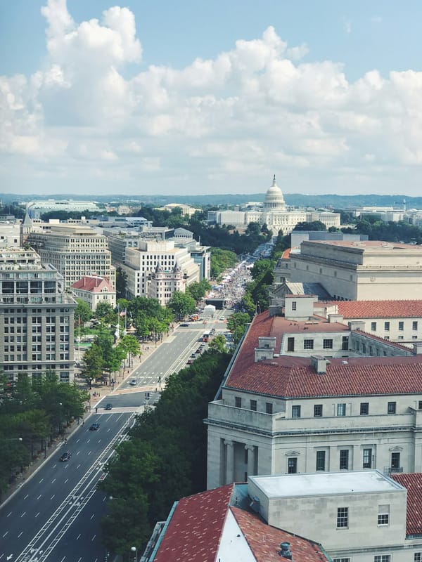 Fed Hits 4%: What This Rate Hike Means for Your Wallet and the Economy