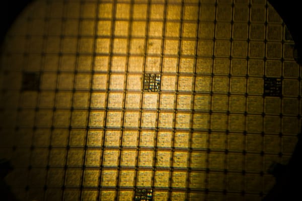 65nm CMOS Breakthrough: How This Compact Filter Solves the Sub-THz Selectivity Puzzle